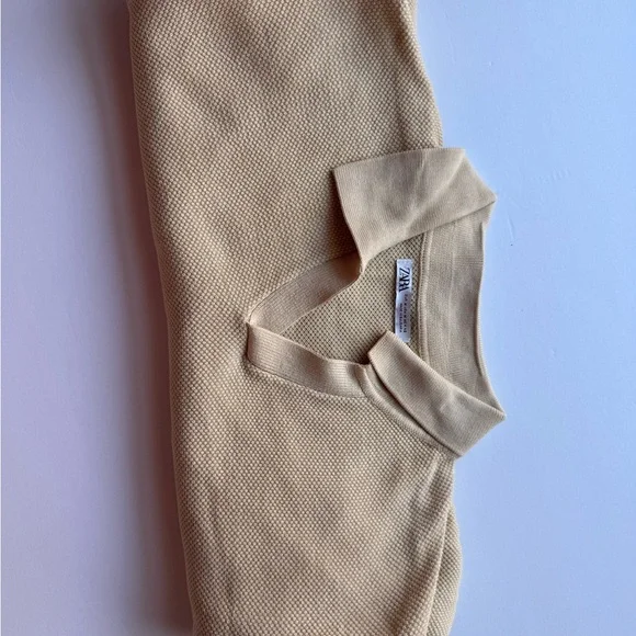 Zara Men’s Beige V-Neck Sweater - Picture 5 of 5